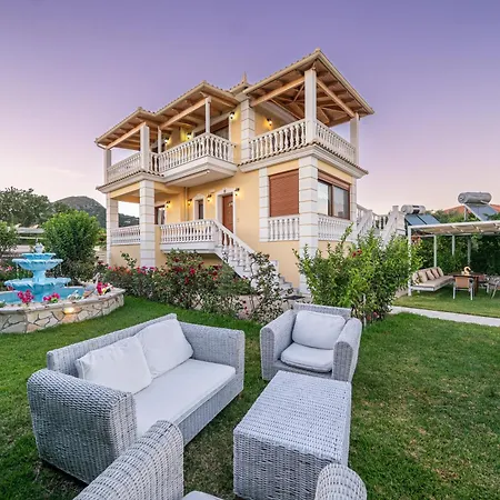 Villa Alonia *
